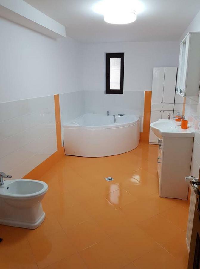 Pensiunea Casa Rumpel Gura Humorului Dış mekan fotoğraf